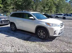 5TDKZRFH5JS540121 2018 TOYOTA HIGHLANDER