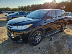 5TDKZRFH5JS550082 2018 TOYOTA HIGHLANDER