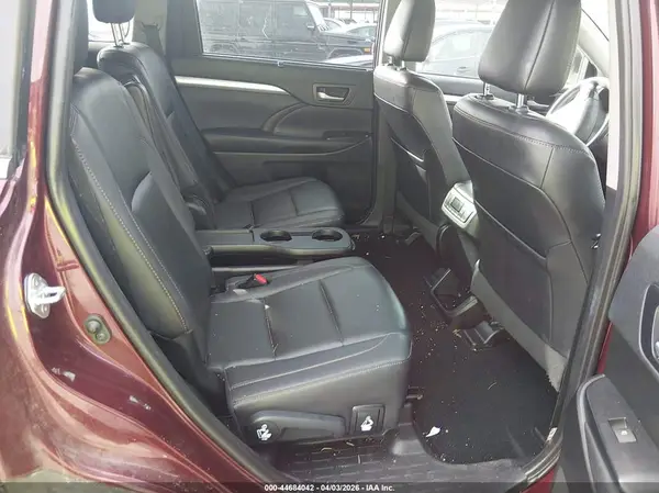 5TDKZRFH5KS296035 2019 TOYOTA HIGHLANDER - Image 8