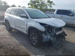 5TDKZRFH5KS300844 2019 TOYOTA HIGHLANDER
