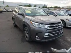 5TDKZRFH5KS302299 2019 TOYOTA HIGHLANDER