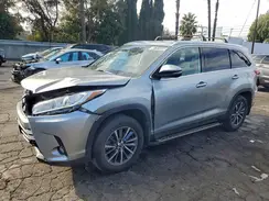 5TDKZRFH5KS305171 2019 TOYOTA HIGHLANDER