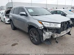 5TDKZRFH5KS312928 2019 TOYOTA HIGHLANDER