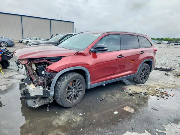 5TDKZRFH5KS316493 2019 TOYOTA HIGHLANDER - Image 1