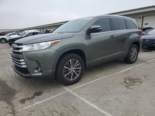 5TDKZRFH5KS348876 2019 TOYOTA HIGHLANDER - Image 1