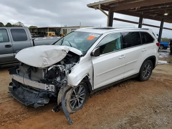 5TDKZRFH5KS553176 2019 TOYOTA HIGHLANDER - Image 1