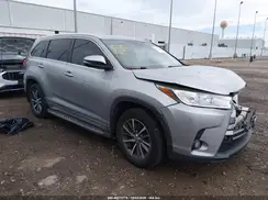 5TDKZRFH6HS210692 2017 TOYOTA HIGHLANDER
