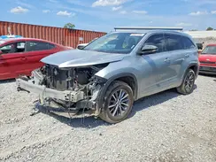5TDKZRFH6HS223751 2017 TOYOTA HIGHLANDER