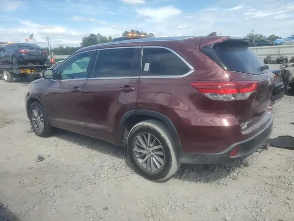 5TDKZRFH6HS233664 2017 TOYOTA HIGHLANDER - Image 2