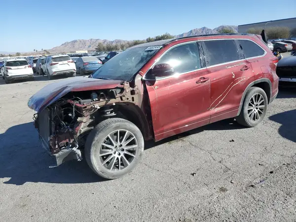 5TDKZRFH6HS516808 2017 TOYOTA HIGHLANDER - Image 1