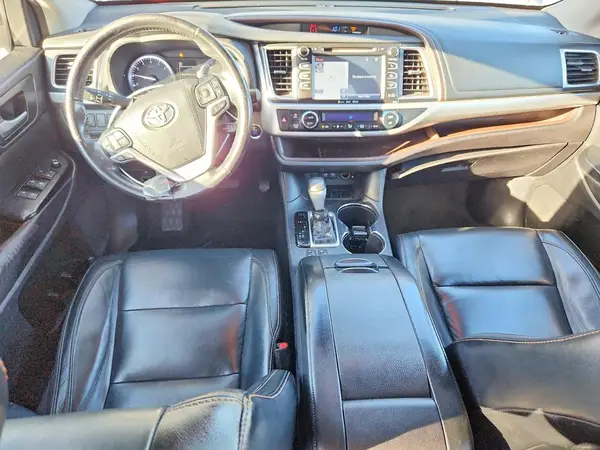 5TDKZRFH6HS526285 2017 TOYOTA HIGHLANDER - Image 8