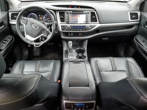 5TDKZRFH6HS526481 2017 TOYOTA HIGHLANDER - Image 8