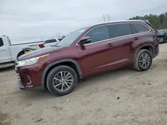 5TDKZRFH6JS282689 2018 TOYOTA HIGHLANDER