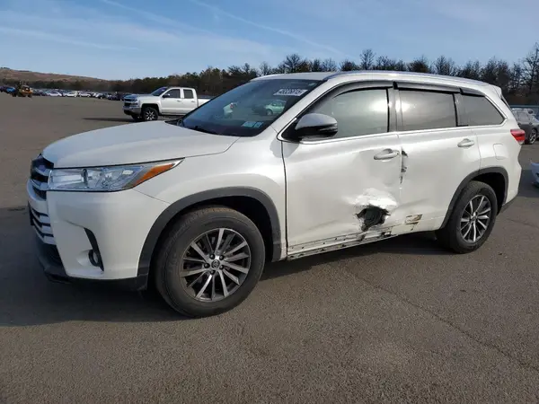 5TDKZRFH6JS534313 2018 TOYOTA HIGHLANDER - Image 1