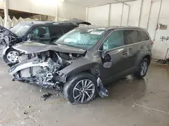 5TDKZRFH6JS538698 2018 TOYOTA HIGHLANDER