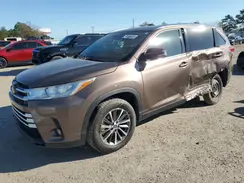 5TDKZRFH6KS304062 2019 TOYOTA HIGHLANDER