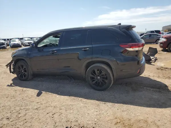 5TDKZRFH6KS324375 2019 TOYOTA HIGHLANDER - Image 2
