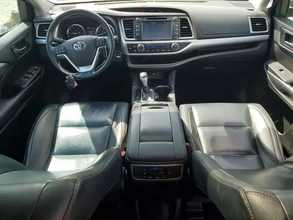 5TDKZRFH6KS344920 2019 TOYOTA HIGHLANDER - Image 8