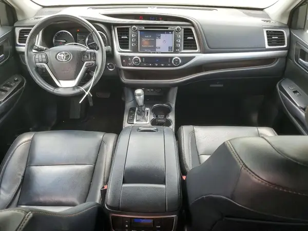 5TDKZRFH6KS551095 2019 TOYOTA HIGHLANDER - Image 8