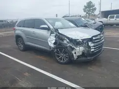 5TDKZRFH6KS552635 2019 TOYOTA HIGHLANDER