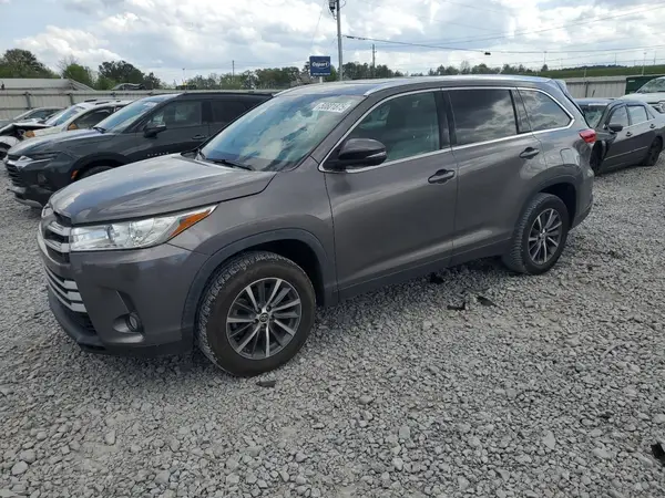 5TDKZRFH6KS572867 2019 TOYOTA HIGHLANDER - Image 1
