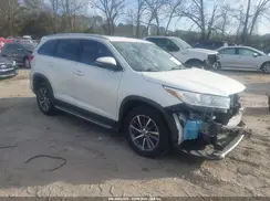 5TDKZRFH6KS574702 2019 TOYOTA HIGHLANDER