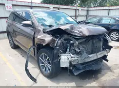 5TDKZRFH7HS223001 2017 TOYOTA HIGHLANDER