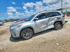 5TDKZRFH7HS517143 2017 TOYOTA HIGHLANDER