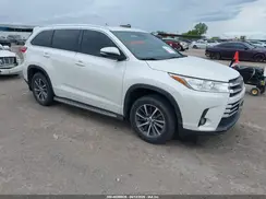 5TDKZRFH7HS520155 2017 TOYOTA HIGHLANDER