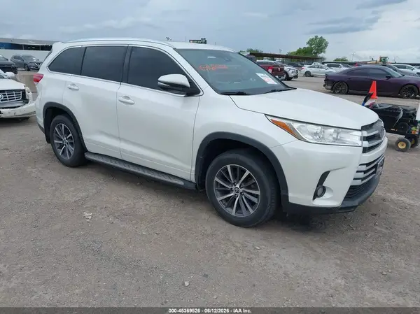 5TDKZRFH7HS520155 2017 TOYOTA HIGHLANDER - Image 1