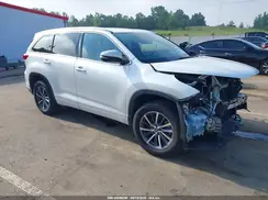 5TDKZRFH7HS526036 2017 TOYOTA HIGHLANDER