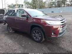 5TDKZRFH7JS242539 2018 TOYOTA HIGHLANDER