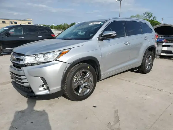 5TDKZRFH7JS272446 2018 TOYOTA HIGHLANDER - Image 1