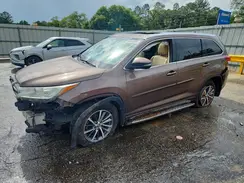 5TDKZRFH7JS289019 2018 TOYOTA HIGHLANDER