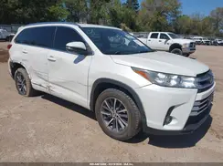 5TDKZRFH7JS533669 2018 TOYOTA HIGHLANDER