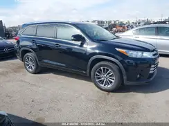5TDKZRFH7JS534935 2018 TOYOTA HIGHLANDER