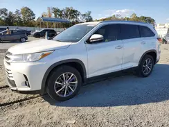 5TDKZRFH7KS303390 2019 TOYOTA HIGHLANDER