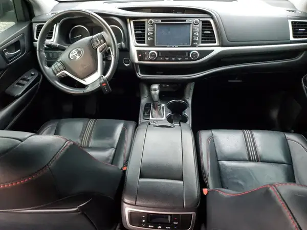 5TDKZRFH7KS328435 2019 TOYOTA HIGHLANDER - Image 8