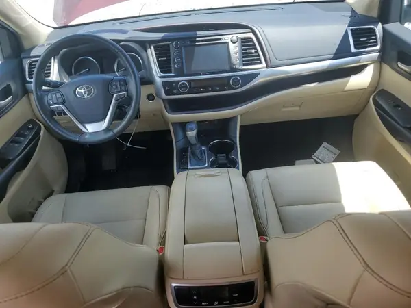 5TDKZRFH7KS346398 2019 TOYOTA HIGHLANDER - Image 8