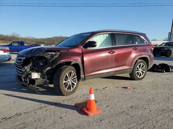 5TDKZRFH7KS361631 2019 TOYOTA HIGHLANDER - Image 1