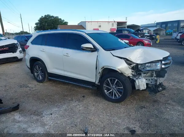 5TDKZRFH7KS552627 2019 TOYOTA HIGHLANDER - Image 1