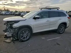 5TDKZRFH7KS555916 2019 TOYOTA HIGHLANDER