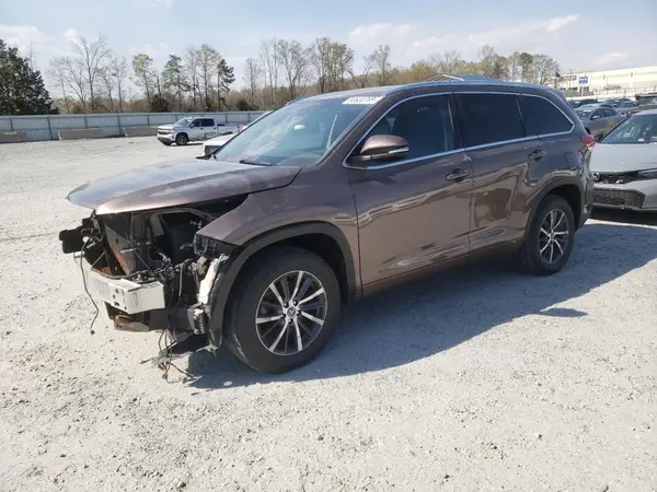 5TDKZRFH8HS224822 2017 TOYOTA HIGHLANDER - Image 1