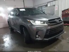 5TDKZRFH8HS510170 2017 TOYOTA HIGHLANDER
