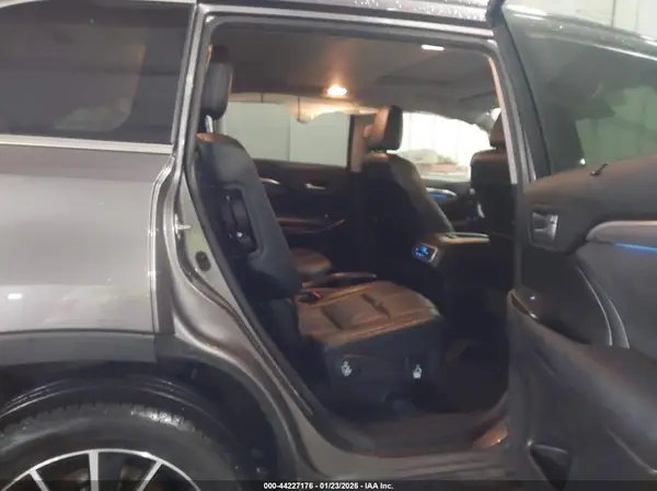 5TDKZRFH8HS510170 2017 TOYOTA HIGHLANDER - Image 8