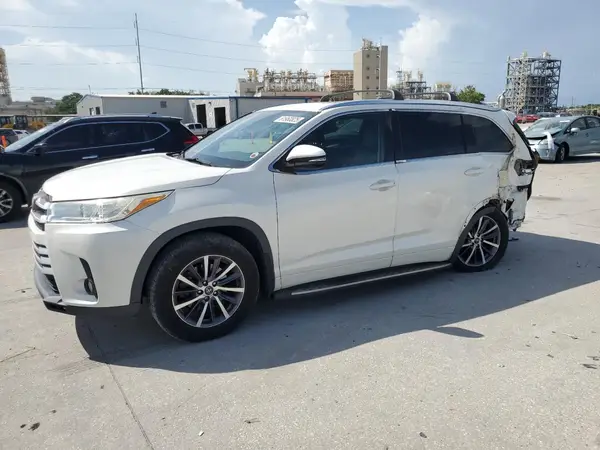 5TDKZRFH8HS510475 2017 TOYOTA HIGHLANDER - Image 1