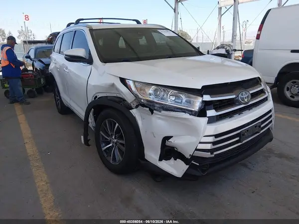 5TDKZRFH8HS511237 2017 TOYOTA HIGHLANDER - Image 1