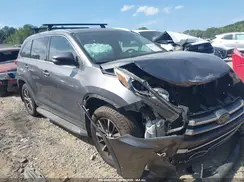 5TDKZRFH8HS518981 2017 TOYOTA HIGHLANDER