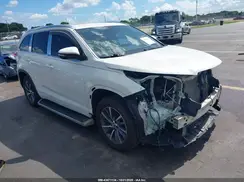 5TDKZRFH8JS537522 2018 TOYOTA HIGHLANDER