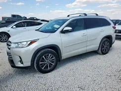 5TDKZRFH8JS544762 2018 TOYOTA HIGHLANDER